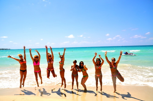 beach-boat-celebrate-epic-fail-friends-Favim.com-204607